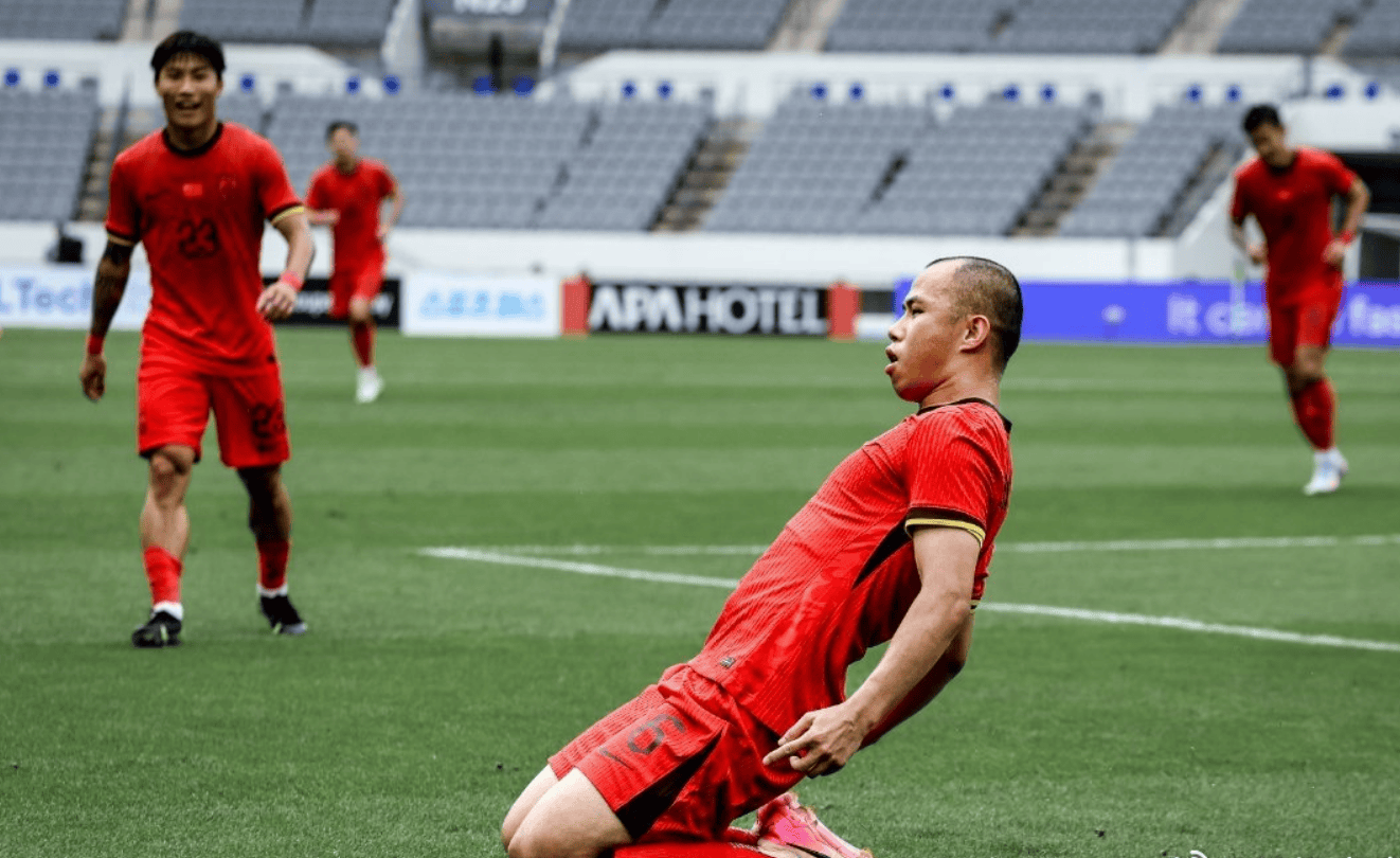 0-0！国足遗憾丢冠！中国女足1胜2平结束东亚杯，尴尬延续3大纪录的简单介绍