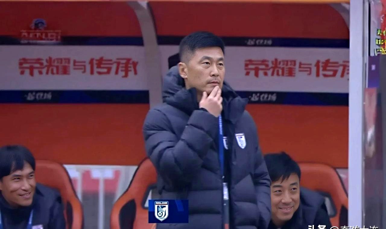 包含保级对手补强，大连英博按兵不动，刘祝润踢海港回避U16国脚试训的词条